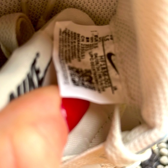 Nike wins Waffle Debut brand new in the box never worn - Picture 9 of 15